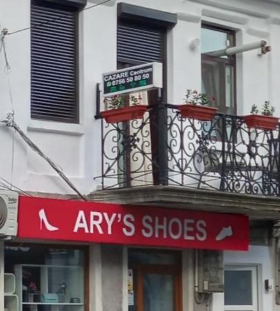 Cazare Centrum Curtea De Arges Bagian luar foto